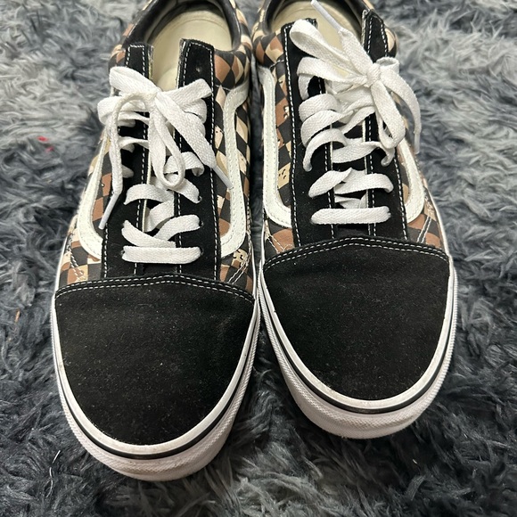 Vans - Picture 3 of 3